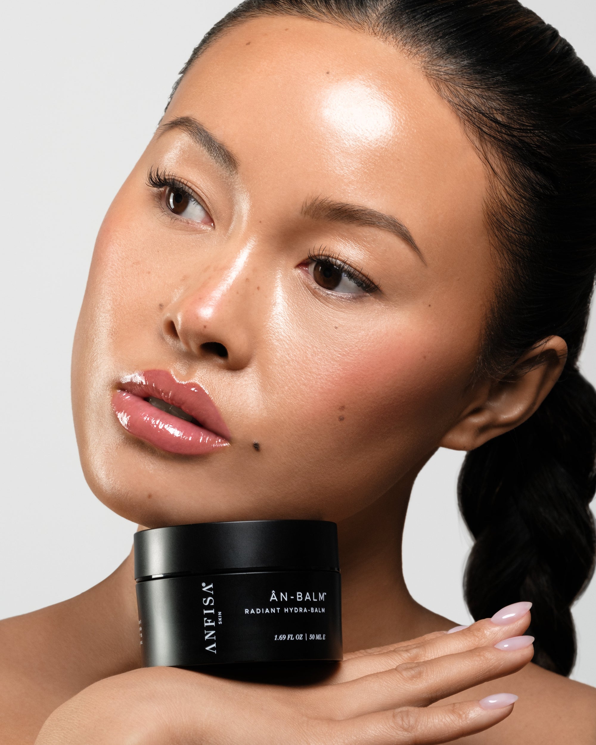 Anfisa - ÂN-BALM Radiant Hydra-Balm